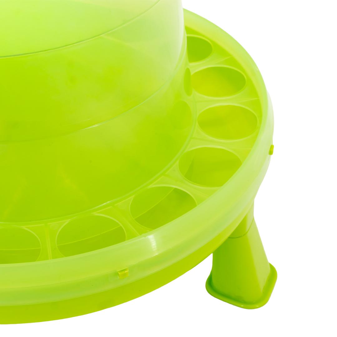 Plastic feeder with support legs for chicks and hens 2.4 L