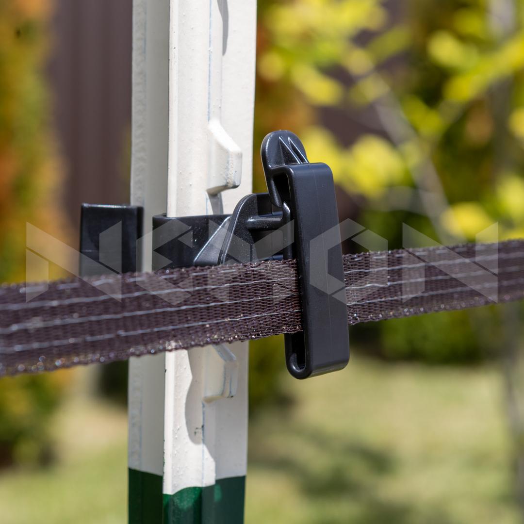 Izolator pentru banda gard electric T-post NEXON modular negru