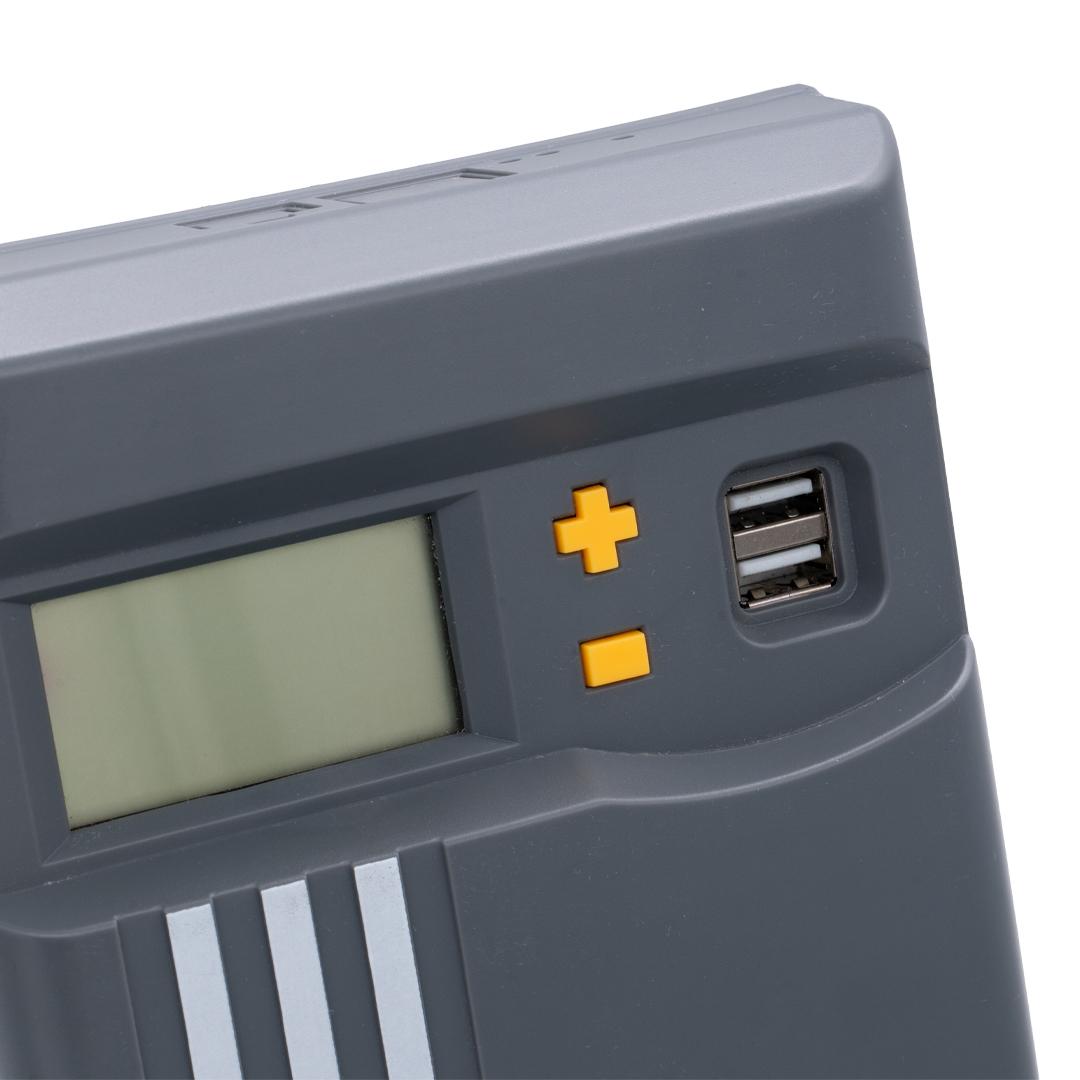 NEXON nepelem vezérlő MPPT 30A 12V/24V 2x USB porttal