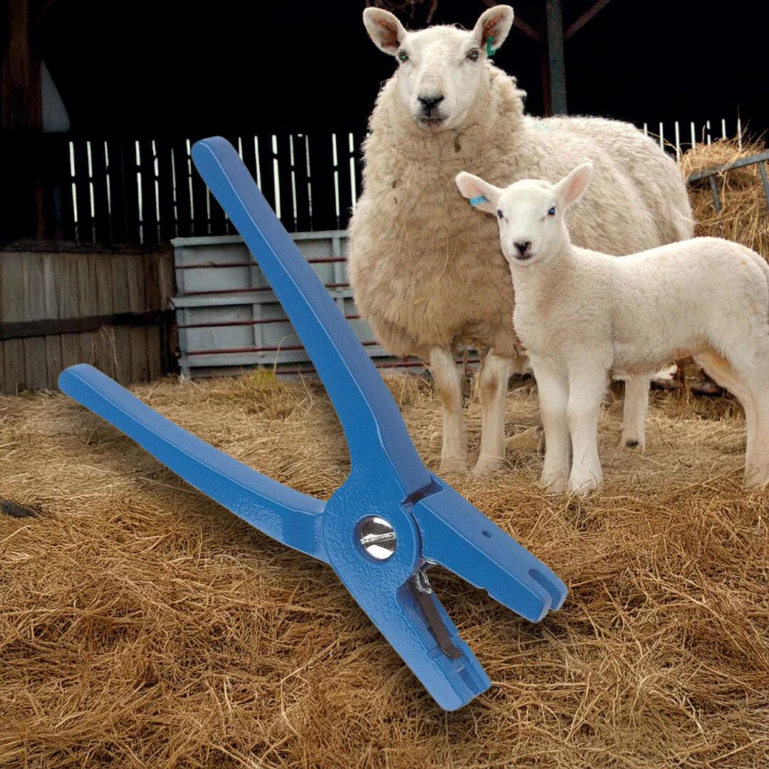 No pin ear tag applicator