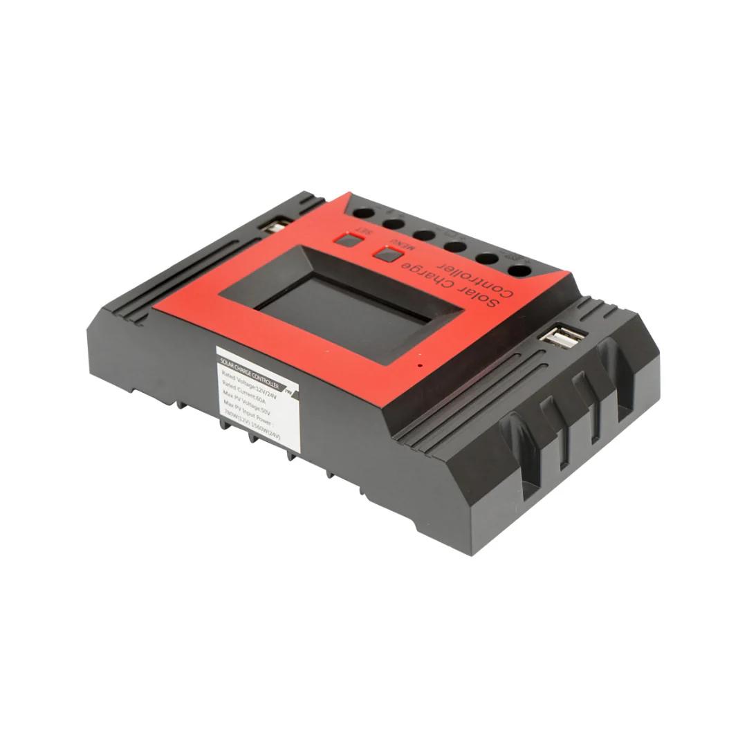 Napelemes töltésszabályzó 12/24V 60A 4 USB porttal – NEXON